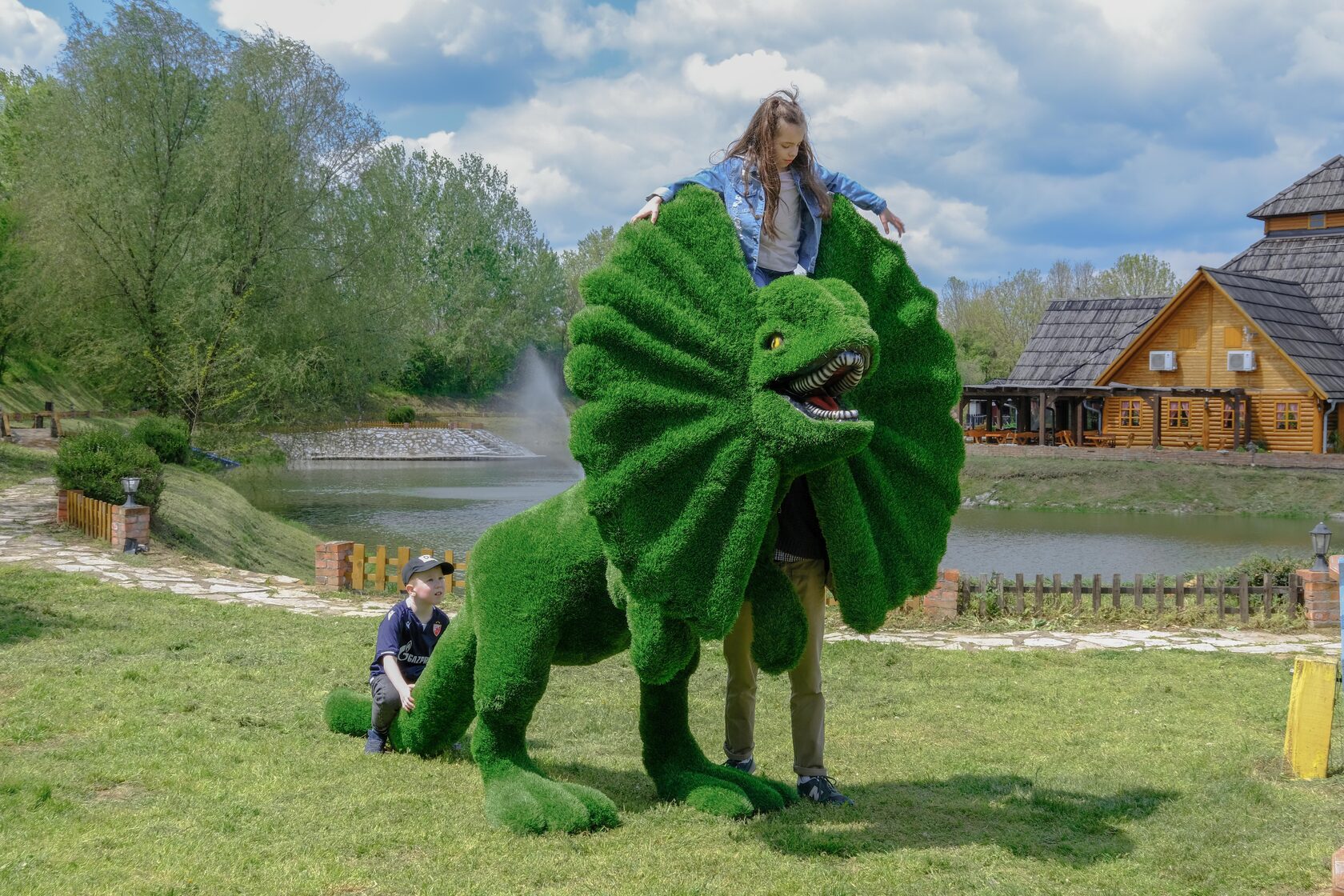 Динозавр Дилофозавр — изображение 2