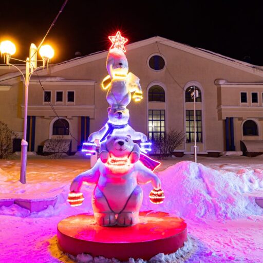 «Елка из медведей»